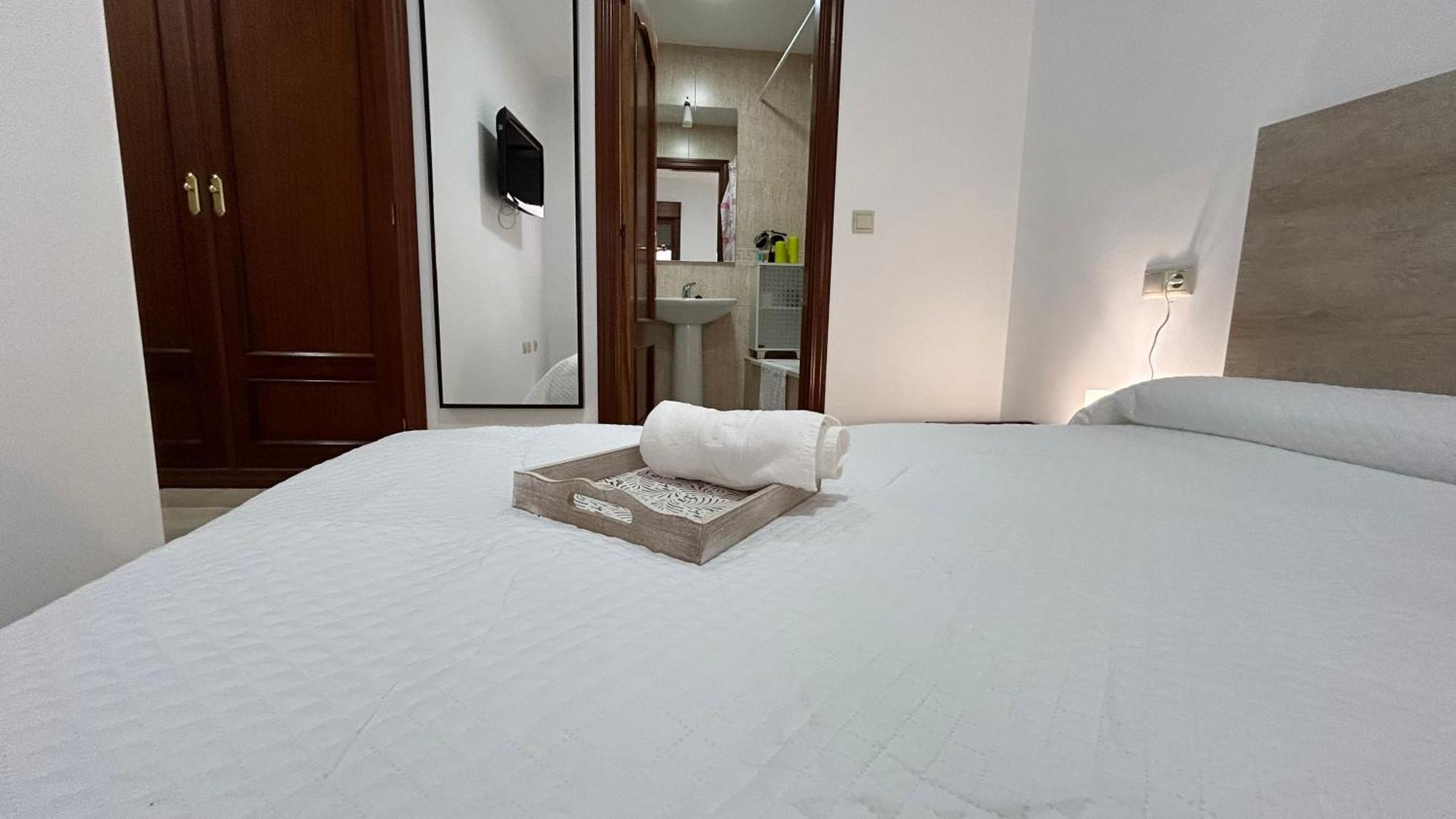 哈恩Piso Compartido Delyrent En San Ildefonso公寓 外观 照片